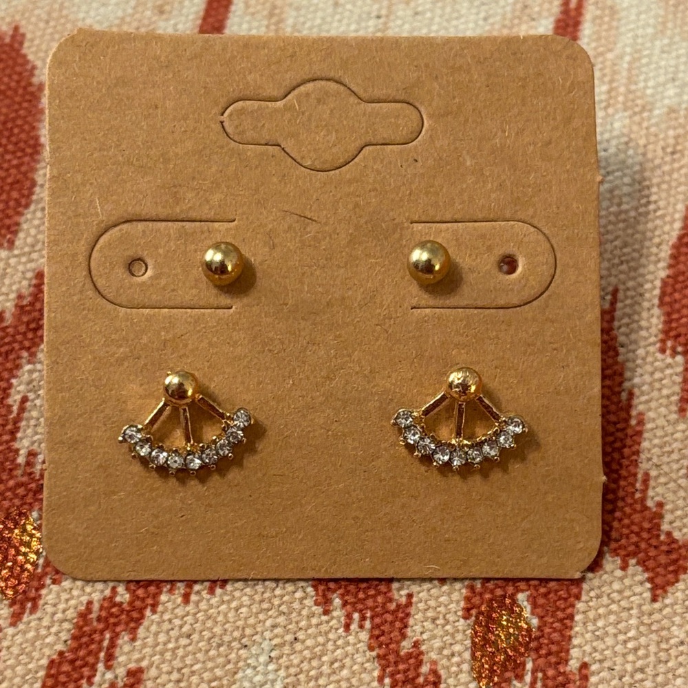 Elegant Gold Stud Earrings